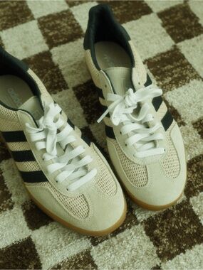 adidas Gazelle indoor Beige and Black Sneakers
